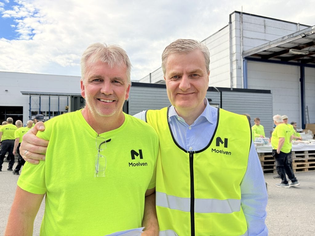 Bilde 1 Knut Brukstuen og Trond Skjellerud i Moelven Byggmodul Foto Moelven