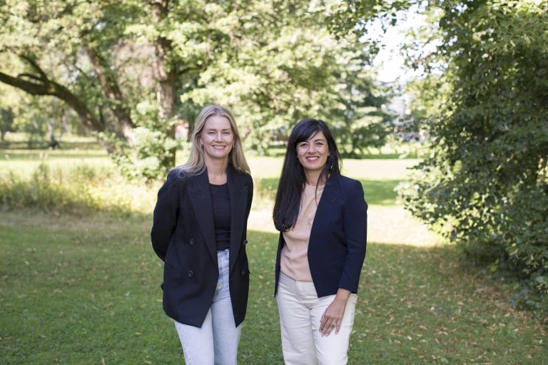 Jenny Mohn og Negar Niku Tröeng Foto: Heidi Furre